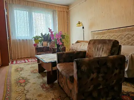 Eladó panellakás, Eger 2 szoba 52 m² 29.9 M Ft