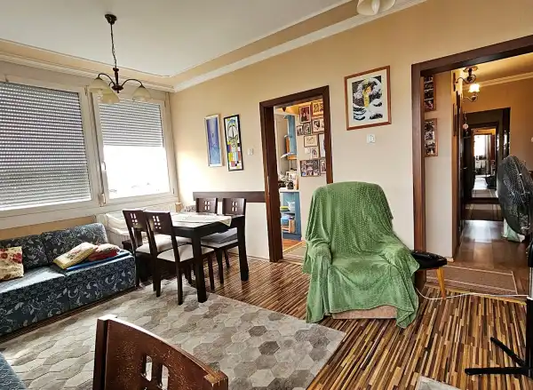 Eladó panellakás, Eger 2 szoba 58 m² 43.5 M Ft Eladó panellakás, Eger 2 szoba 58 m² 43.5 M Ft