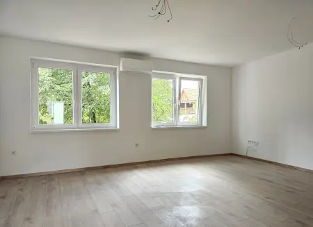 Eladó téglalakás, Eger 2 szoba 57 m² 66.9 M Ft